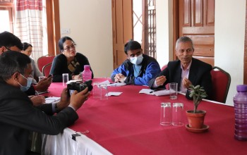 निजी विद्यालयलाई गुठीमा लैजान सराेकारवालाको सुझाव